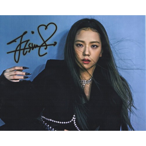 blackpink 横たわる ジス 直筆サイン