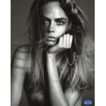 Cara Delevingne カーラ・デルヴィーニュ 直筆サイン入りヌード写真COA付