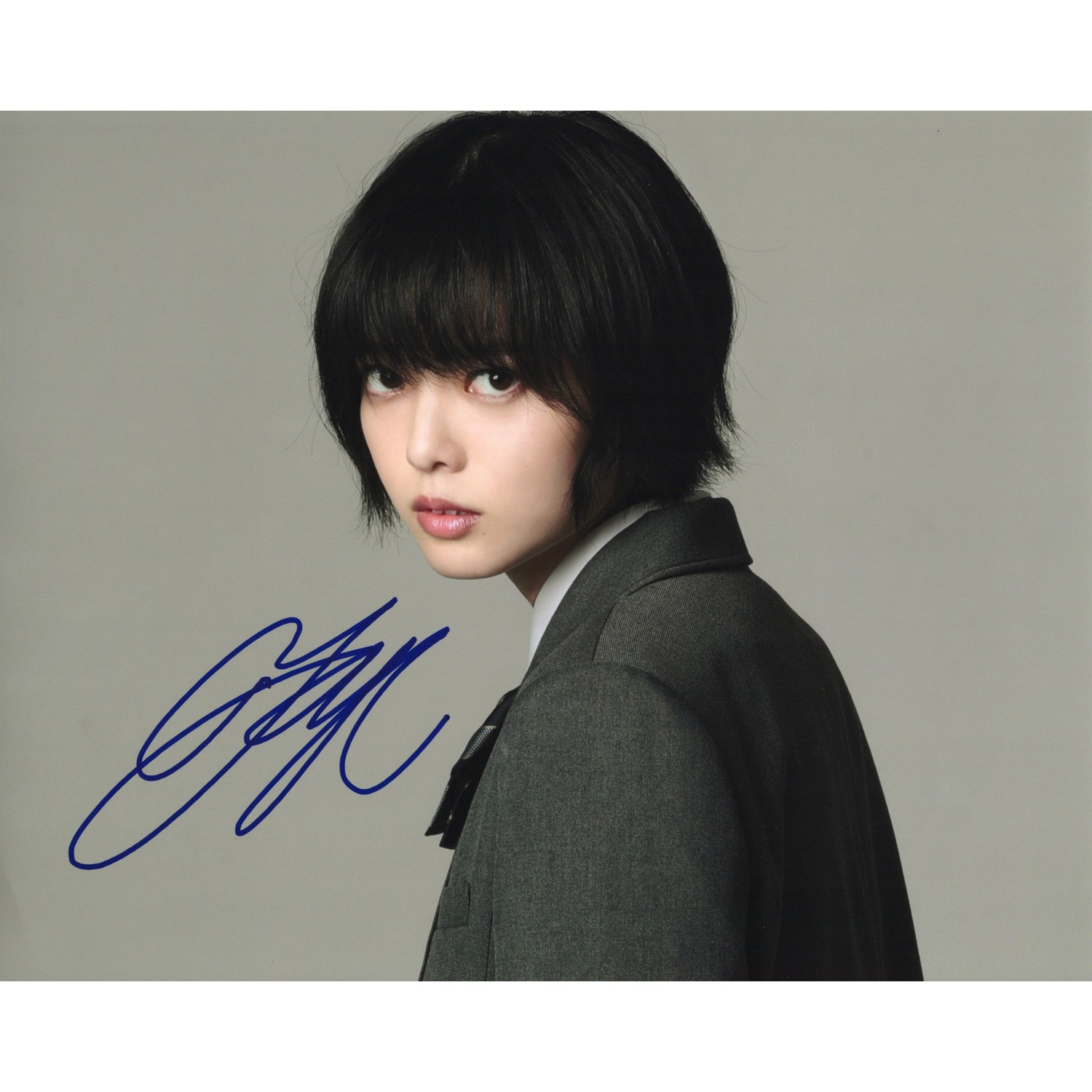 欅坂46 平手友梨奈 直筆サイン入り生写真Ａ　☆証明シール付き : 欅坂46 平手友梨奈 直筆サイン入り写真 証明シール付き