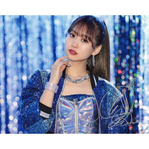 芹澤優直筆サイン入り写真当選書付
